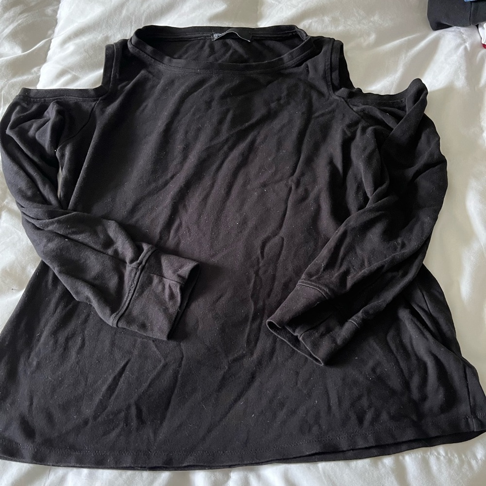 Gibson cold shoulder black long sleeve
